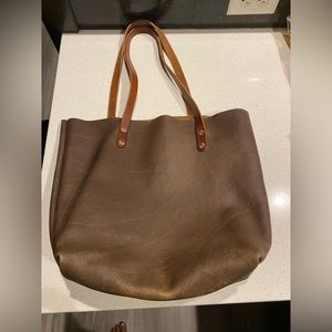 Kodiak leather tote like new